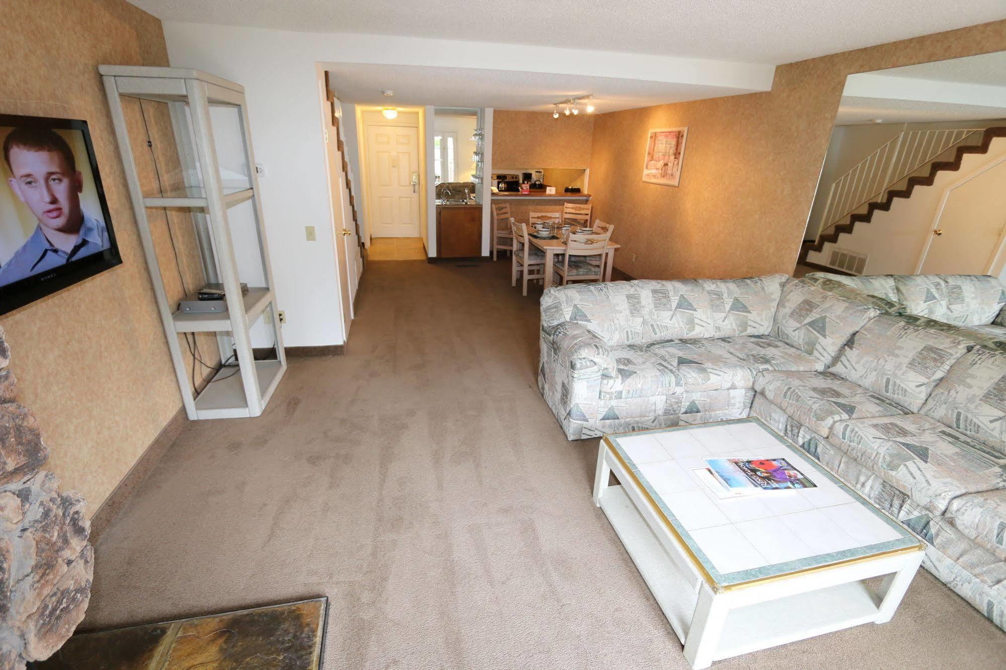 ספארקס Thunderbird Resort Club מראה חיצוני תמונה